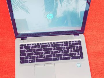 Hp CORE i5