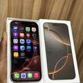 iphone 16 Pro Max écran légèrement fissuré 1