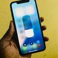 iPhone 11 propre 64GB 1