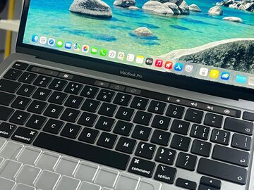 MacBook Pro M2